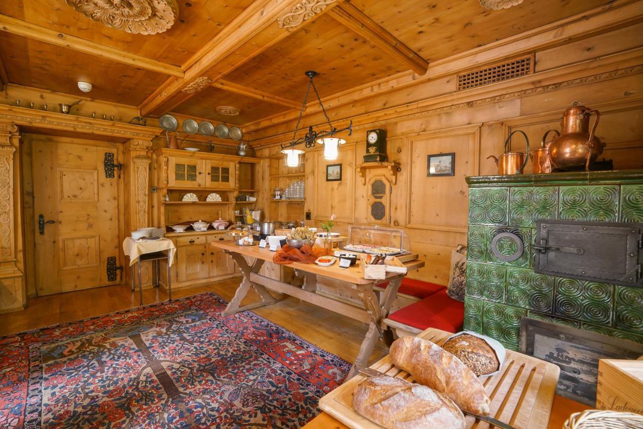 Gasthaus & Hotel Berninahaus Pontresina Luaran gambar